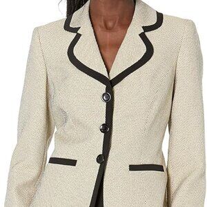NWT Le Suit Women's Jacket/Skirt Suit Set SZ 8